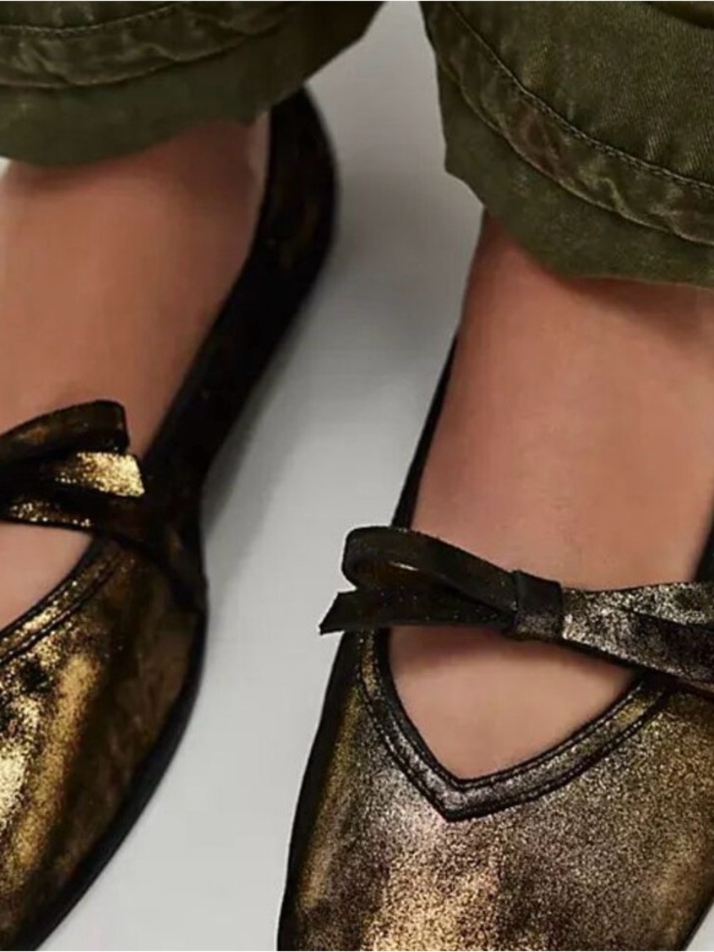 NEW Free People Mania Bow Flats in the "Bronze Age” - Picture 2 of 4